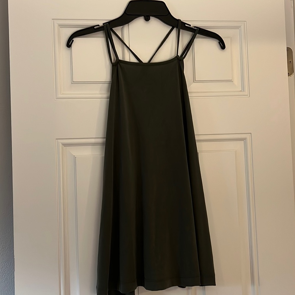 Loft Outlet Green Tank